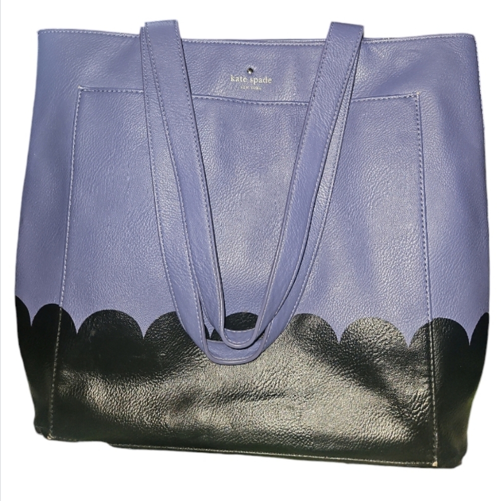 Kate spade tote bag h13"x w1Kate7" There is some peeling on edges GUC in and out